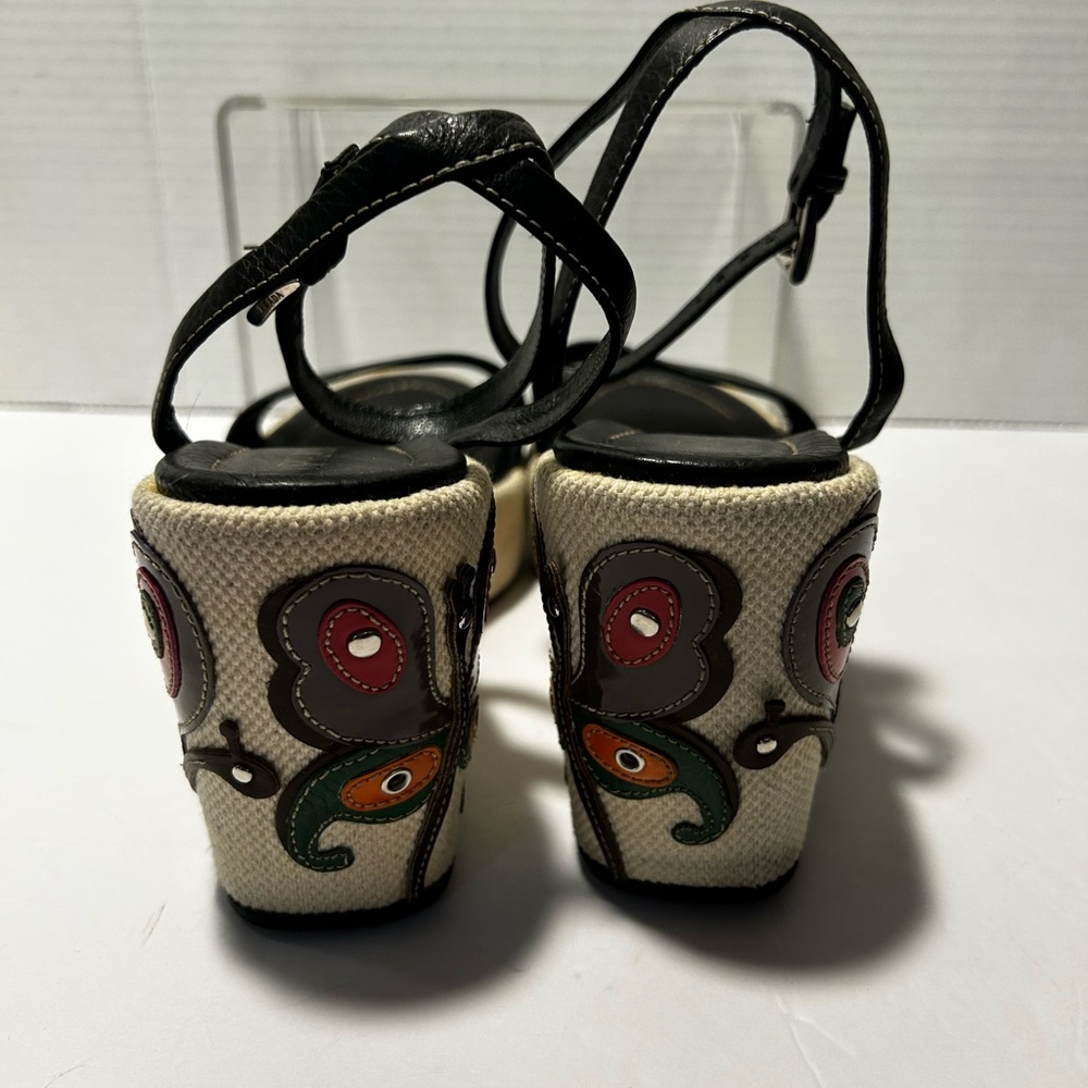 Prada Black and Cream Wedge Sandals with Floral Embroidery - Picture 5 of 10